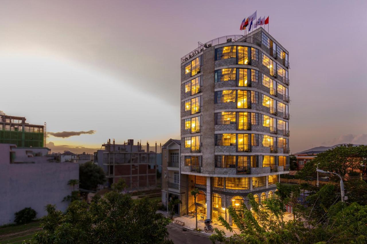 บริดจ์ ดานัง โฮเต็ล Hotel ภายนอก รูปภาพ